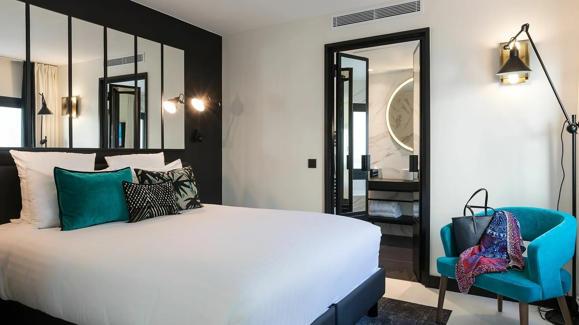 Hotel Laz' Urbain 4*