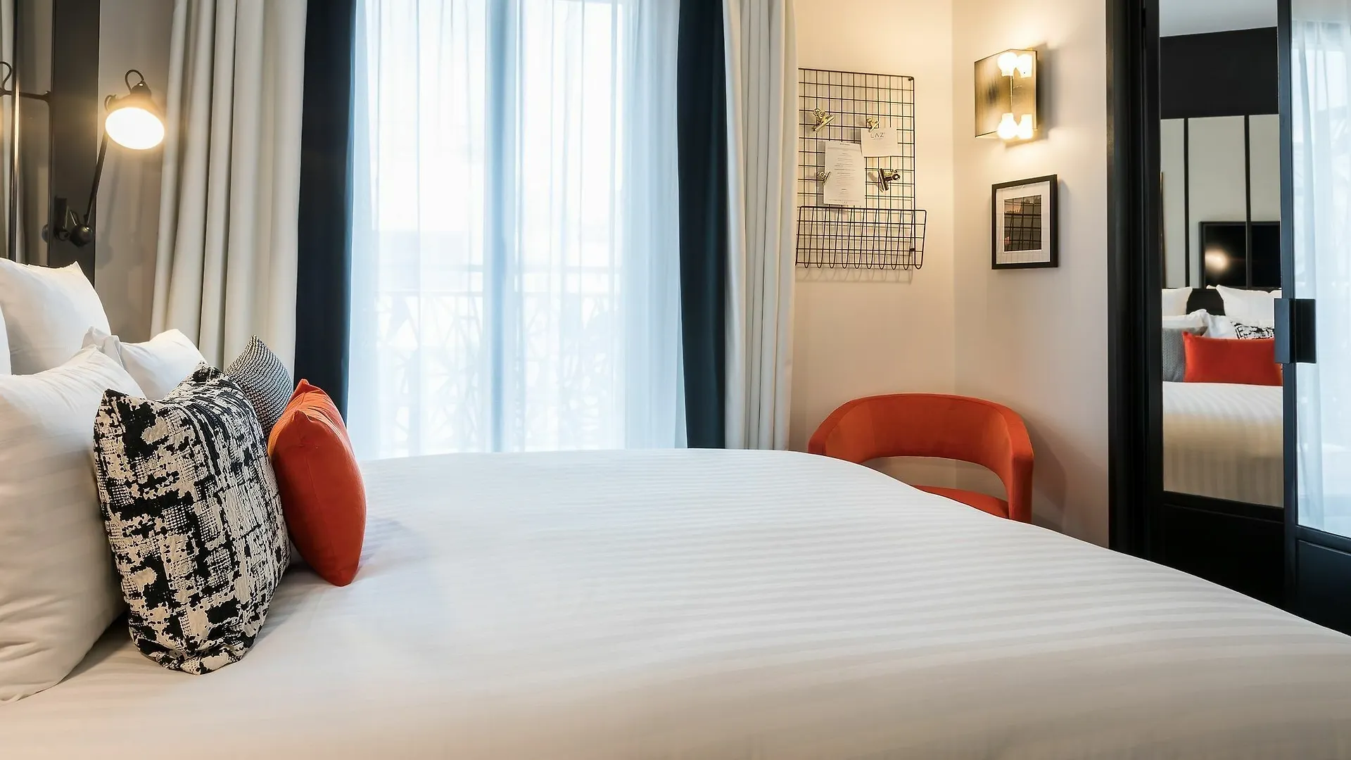 Hotel Laz' Urbain