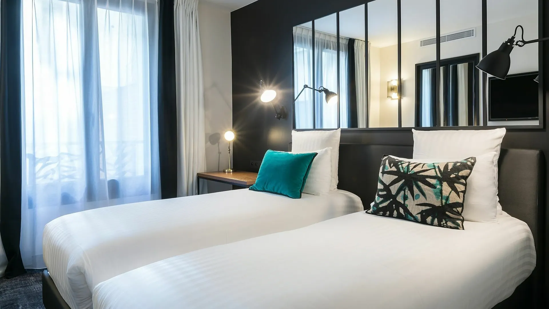 Laz' Urbain Hotel 4*