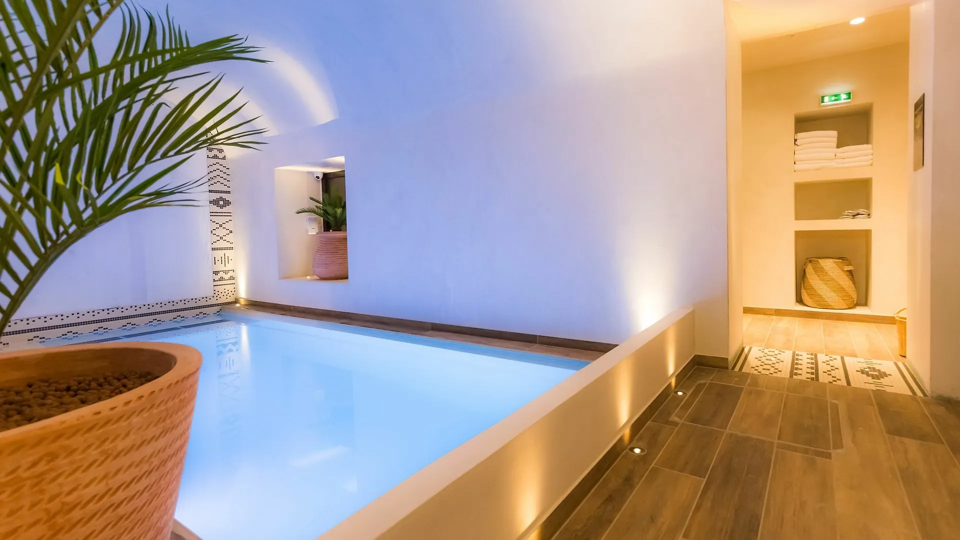 Laz' Urbain 4*